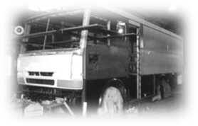 特注大型トラックの様子
