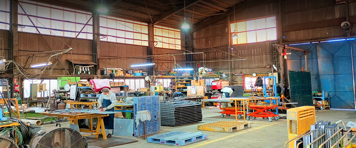 株式会社森下の工場の内部風景